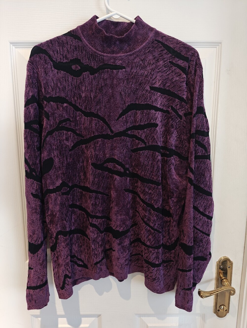 TRADITION Gothic Core Long Sleeved Sweater